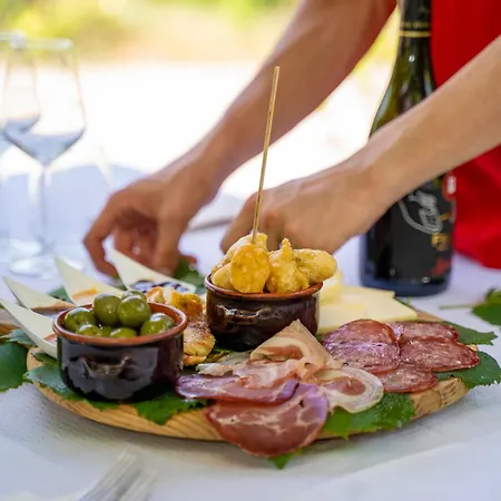Vesuvio Bed & Wine Experience